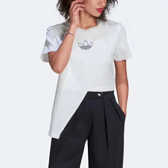 Adidas Asymmetrical Hem White T-Shirt Trefoil Embroidered Black Logo - Picture 1 of 10